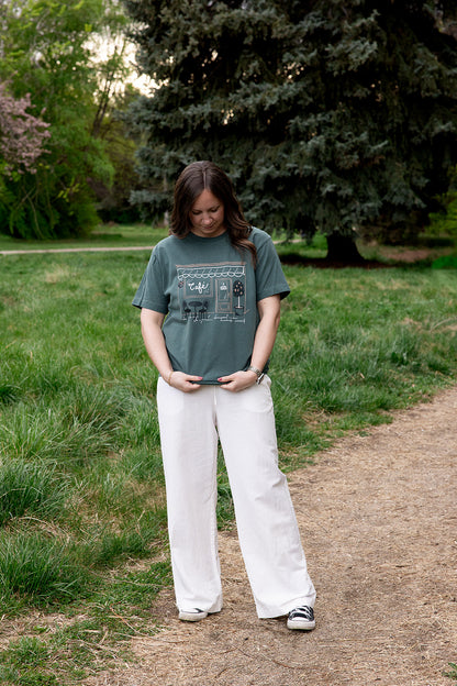 Cafe' on Adult Vintage Washed Pine Short Sleeve Tee